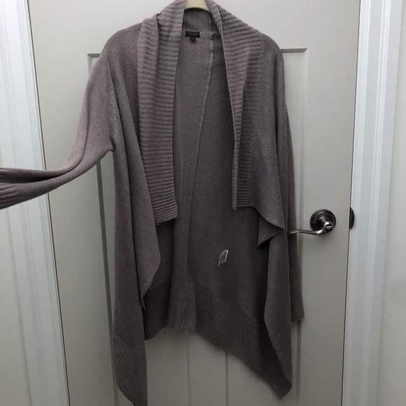 Aritzia T.Babaton Linen/Silk Cardigan - Picture 1 of 4